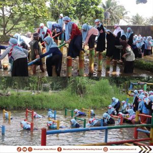 362274159_234125006205310_6885598480902998349_n-300x300 Kegiatan Outbond Siswa dan Siswi Baru